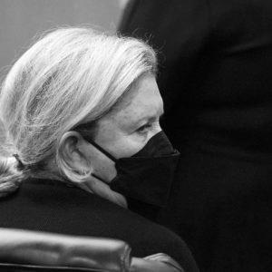 Girl avoids jail for voting useless mother’s poll in Arizona